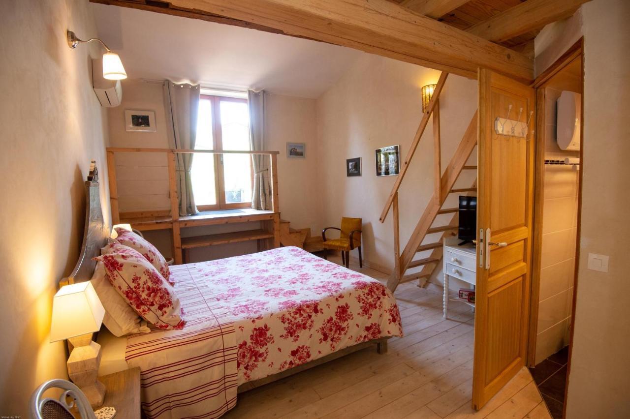 Les Chambres D'Hotes De Laurette Bertrambois Exteriör bild